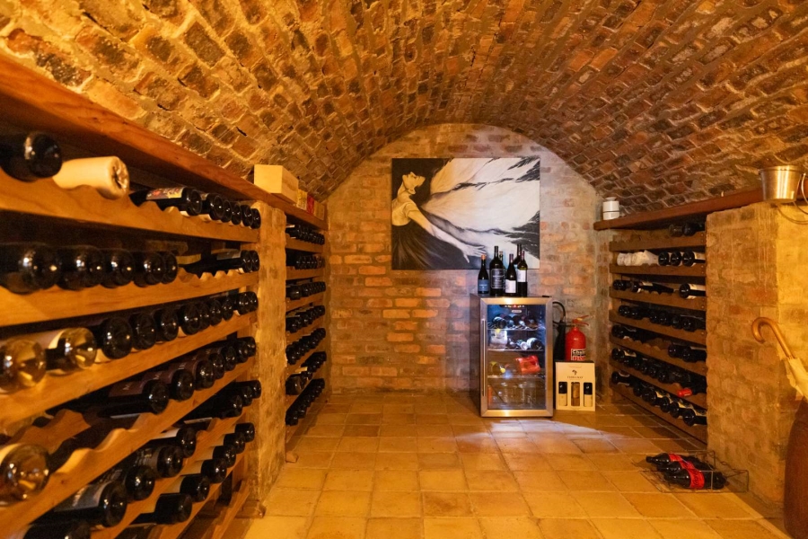 6 Bedroom Property for Sale in Klein Parys Western Cape